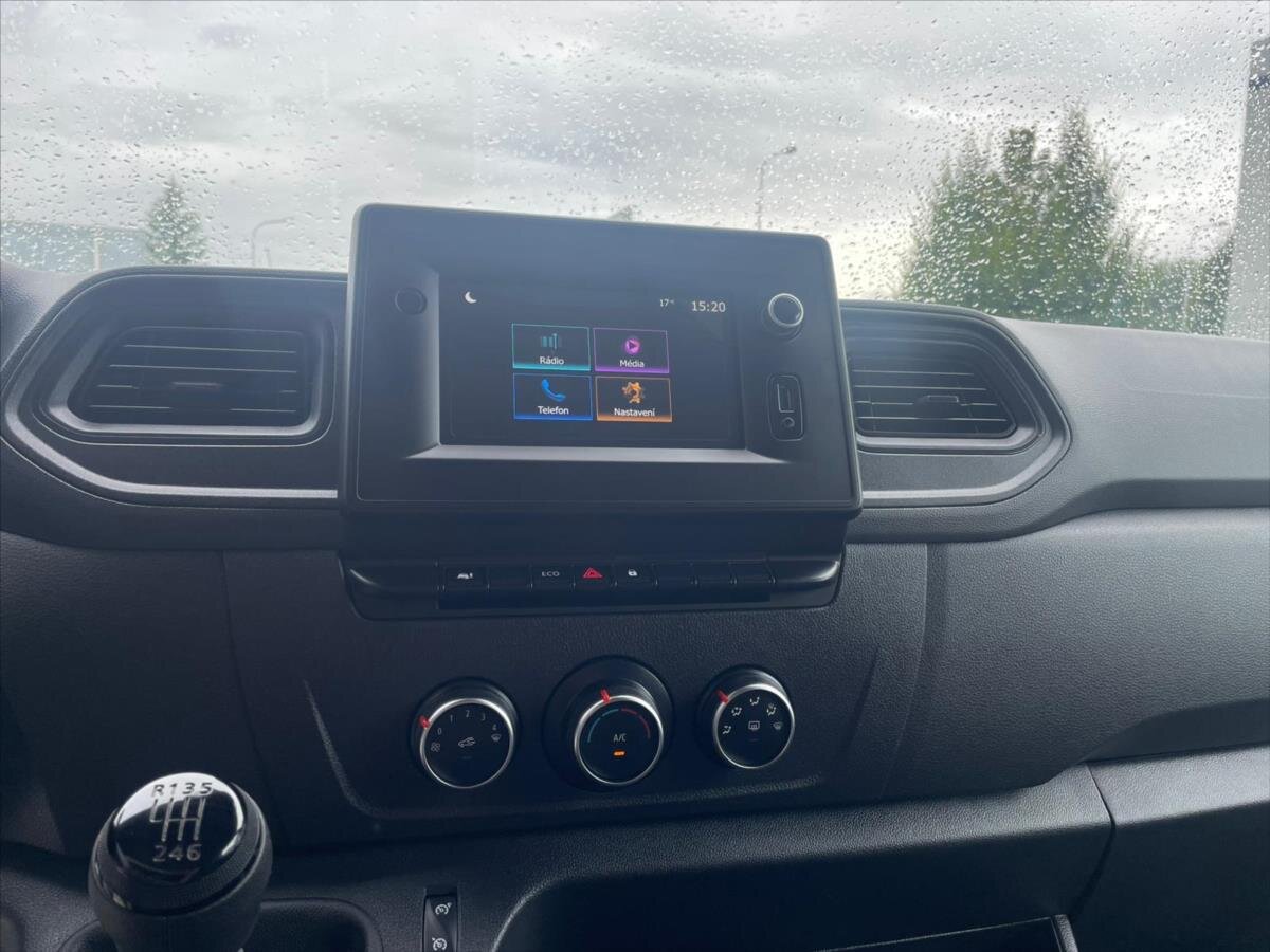 Nissan Interstar Skříň 2,3 l 100 kw