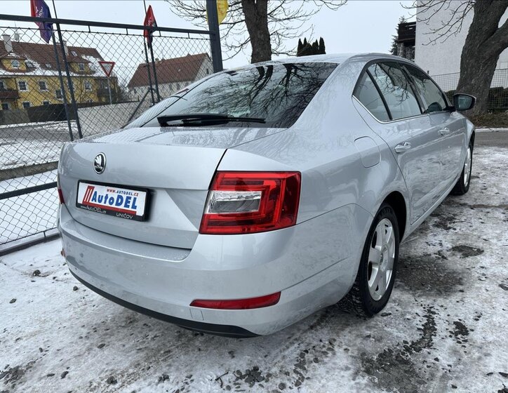 Škoda Octavia Liftback 1,4 l 103 kw