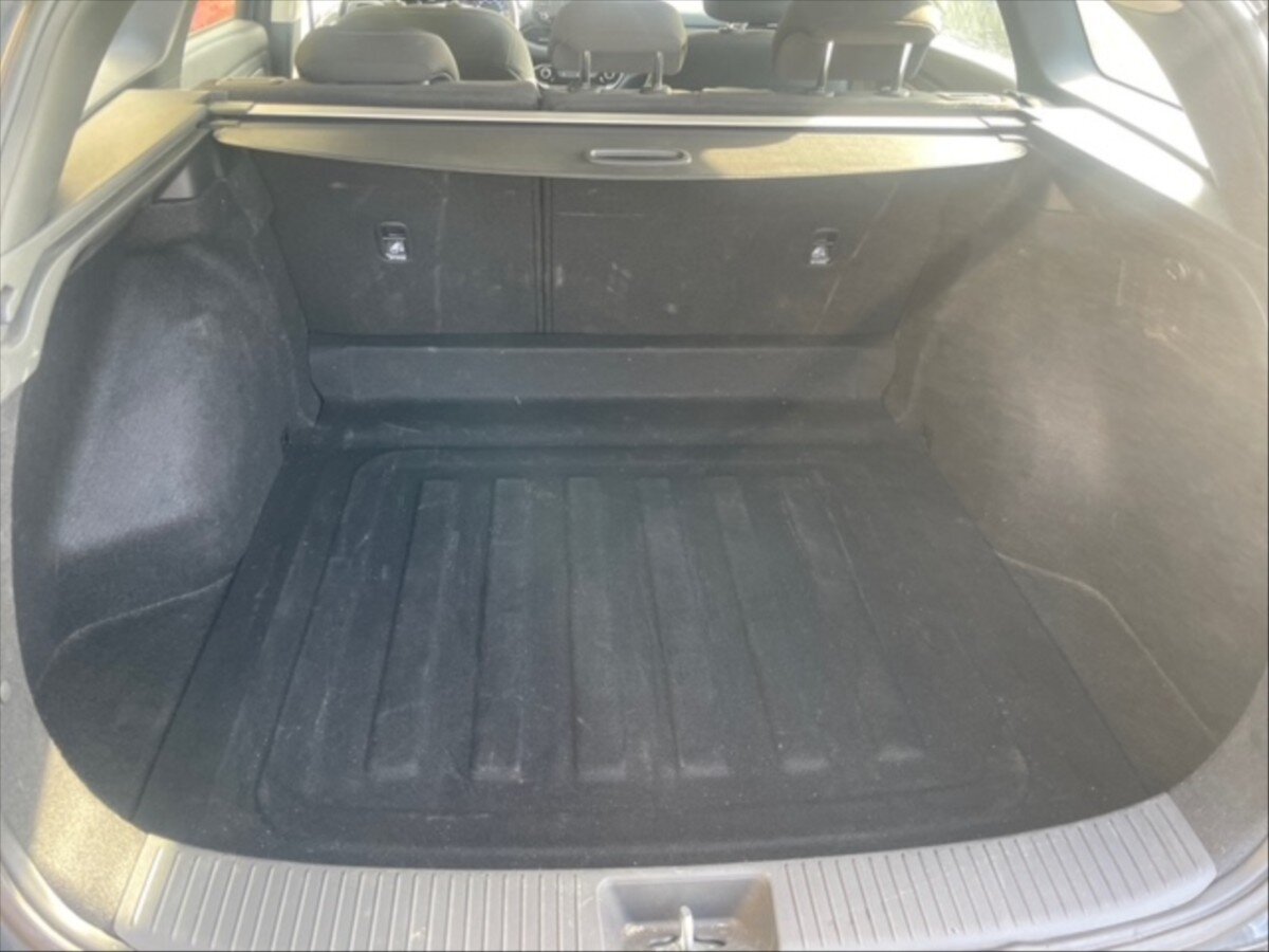 Hyundai i30 Kombi 998,0 88 kw