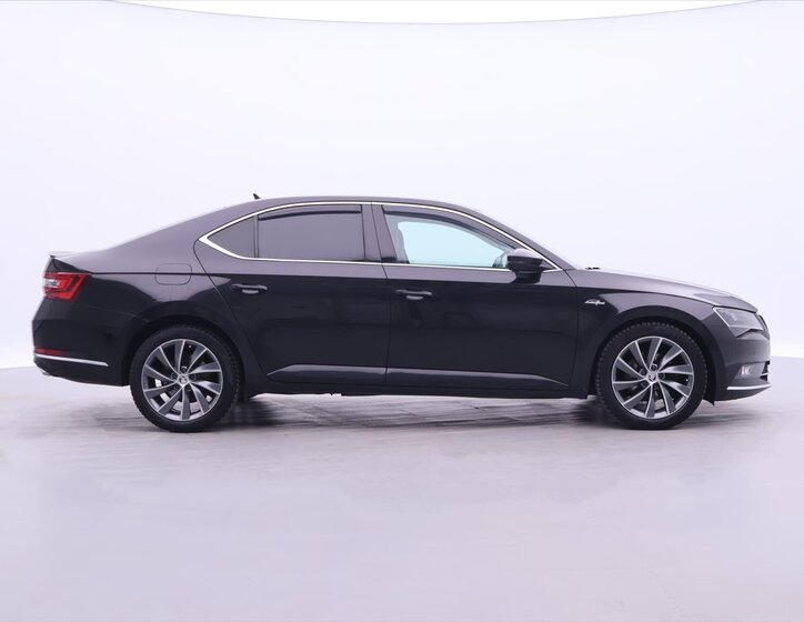 Škoda Superb Liftback 2,0 l 140 kw