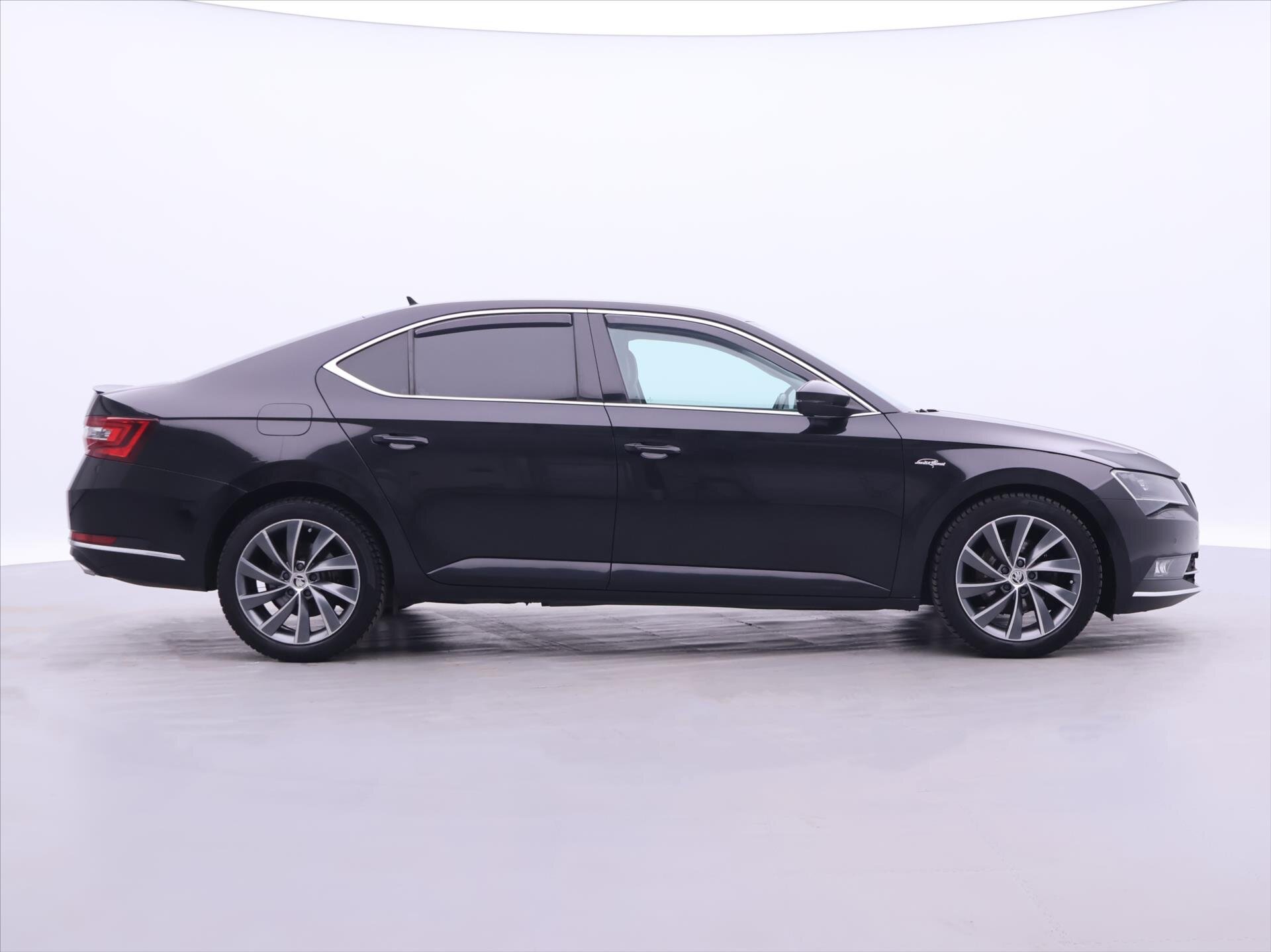 Škoda Superb Liftback 2,0 l 140 kw