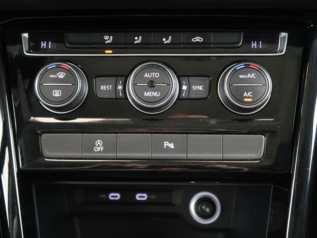 Volkswagen Touran Kombi 2,0 l 110 kw