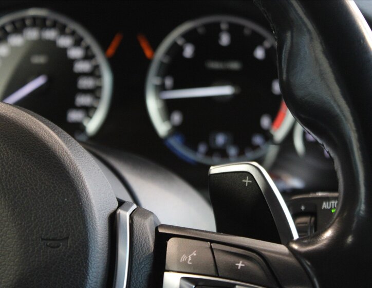 BMW X5 SUV 3,0 l 230 kw