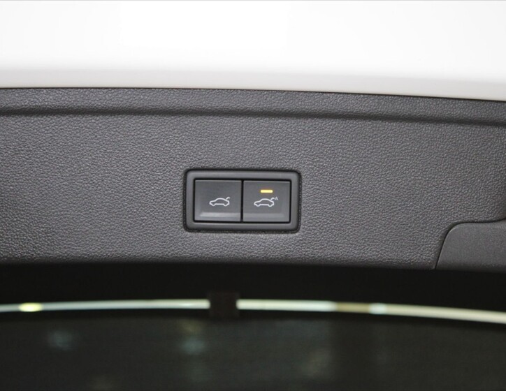 Volkswagen Touareg 30