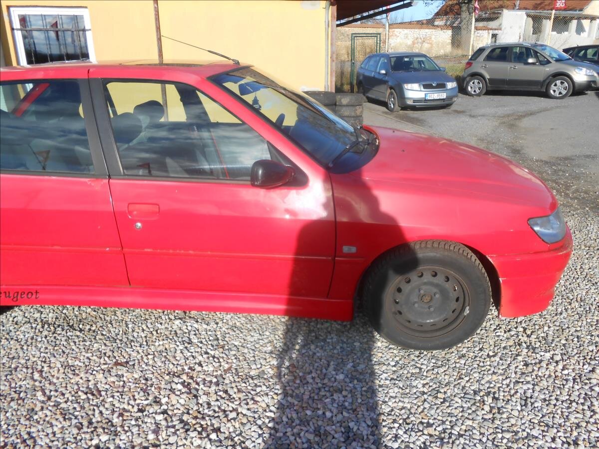 Peugeot 306