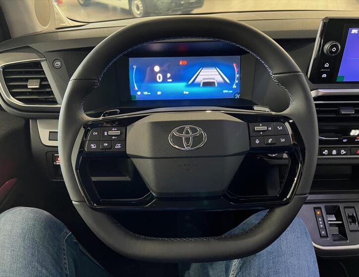 Toyota ProAce Verso 14