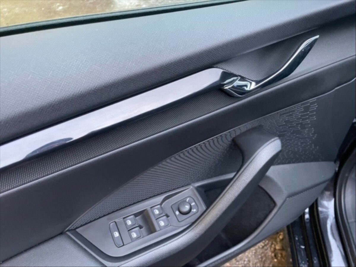 Škoda Octavia Sedan 999,0 81 kw