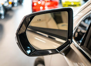 Cadillac Escalade 41