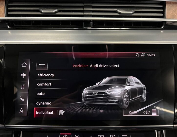 Audi A8 Sedan / Limuzína 3,0 l 210 kw