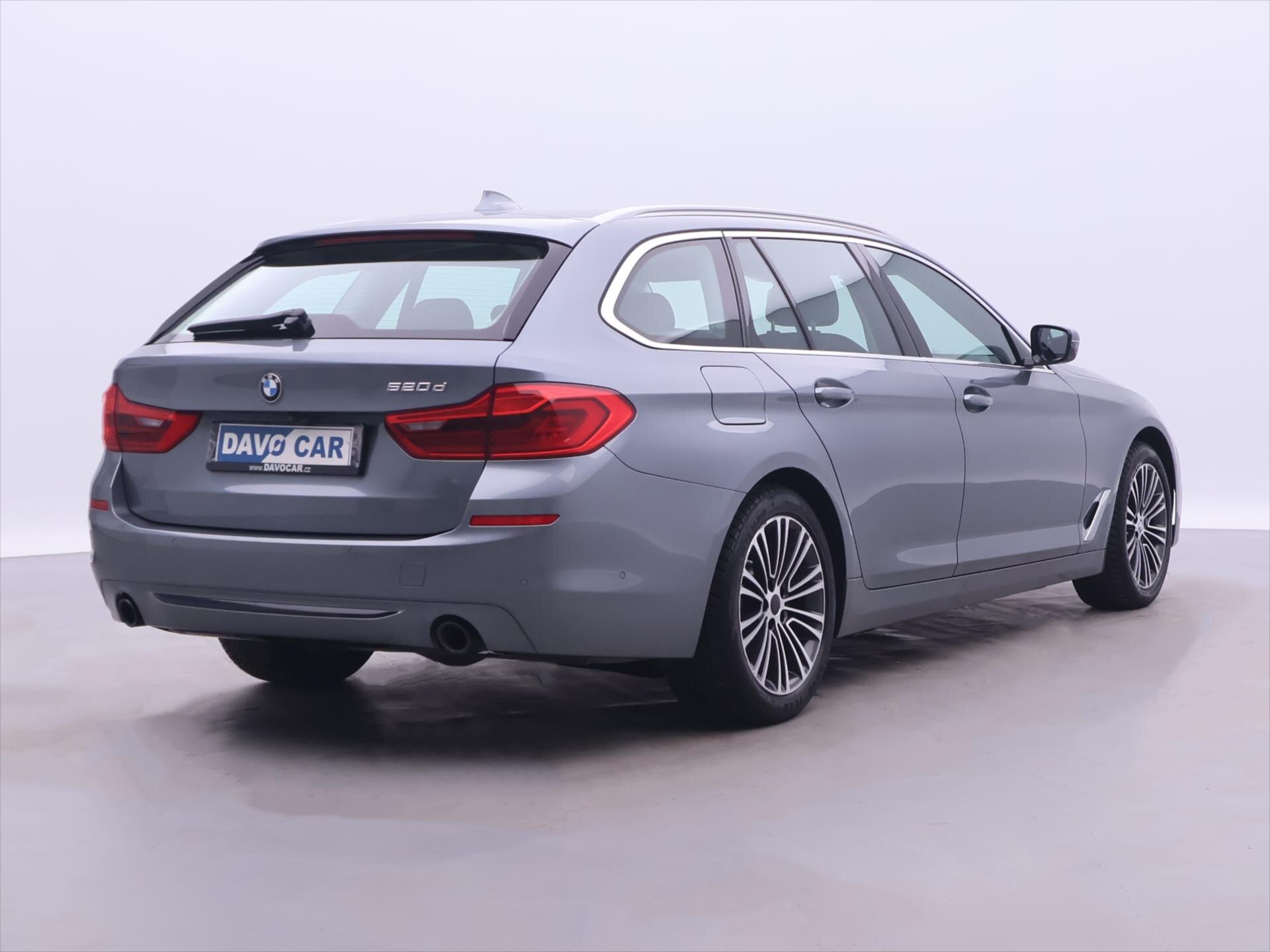 BMW Řada 5 Kombi 2,0 l 140 kw