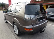 Mitsubishi Outlander 12