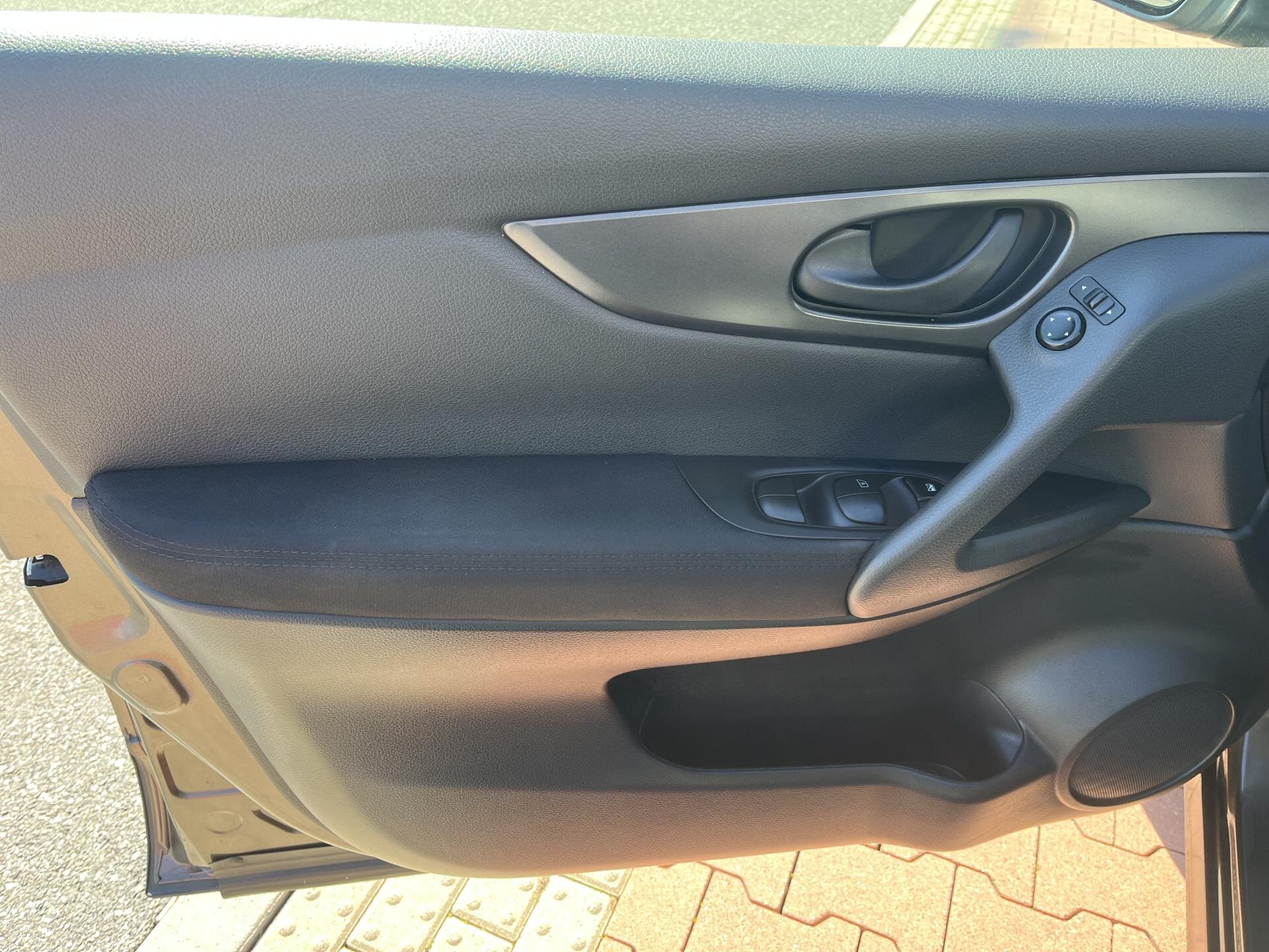 Nissan Qashqai SUV / Terénní 1,2 l 85 kw