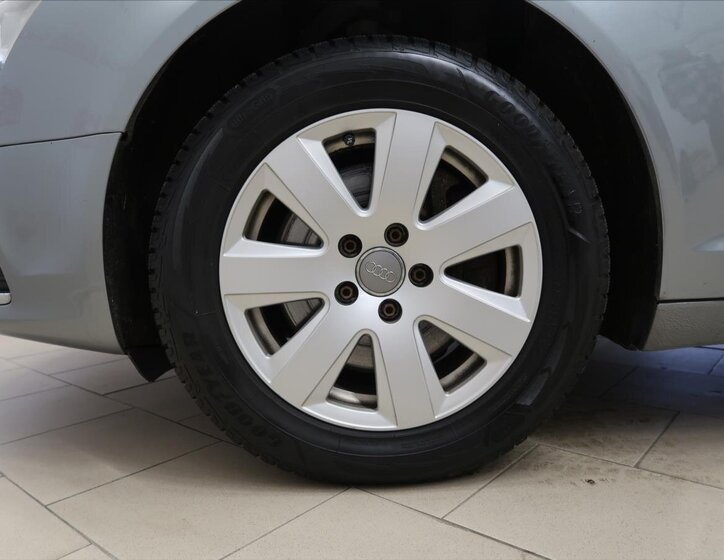 Audi A6 Kombi 2,7 l 140 kw