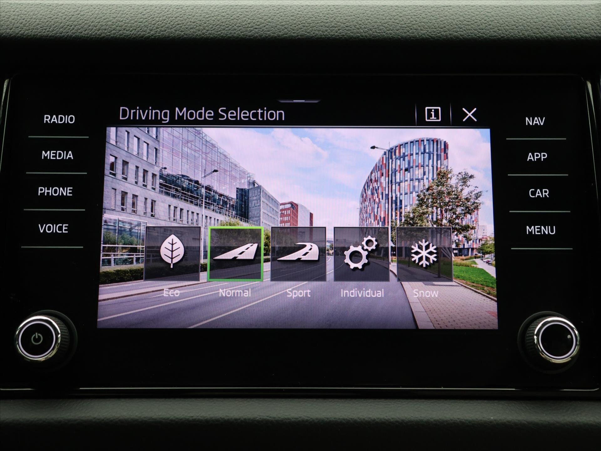 Škoda Kodiaq SUV / Terénní 2,0 l 140 kw