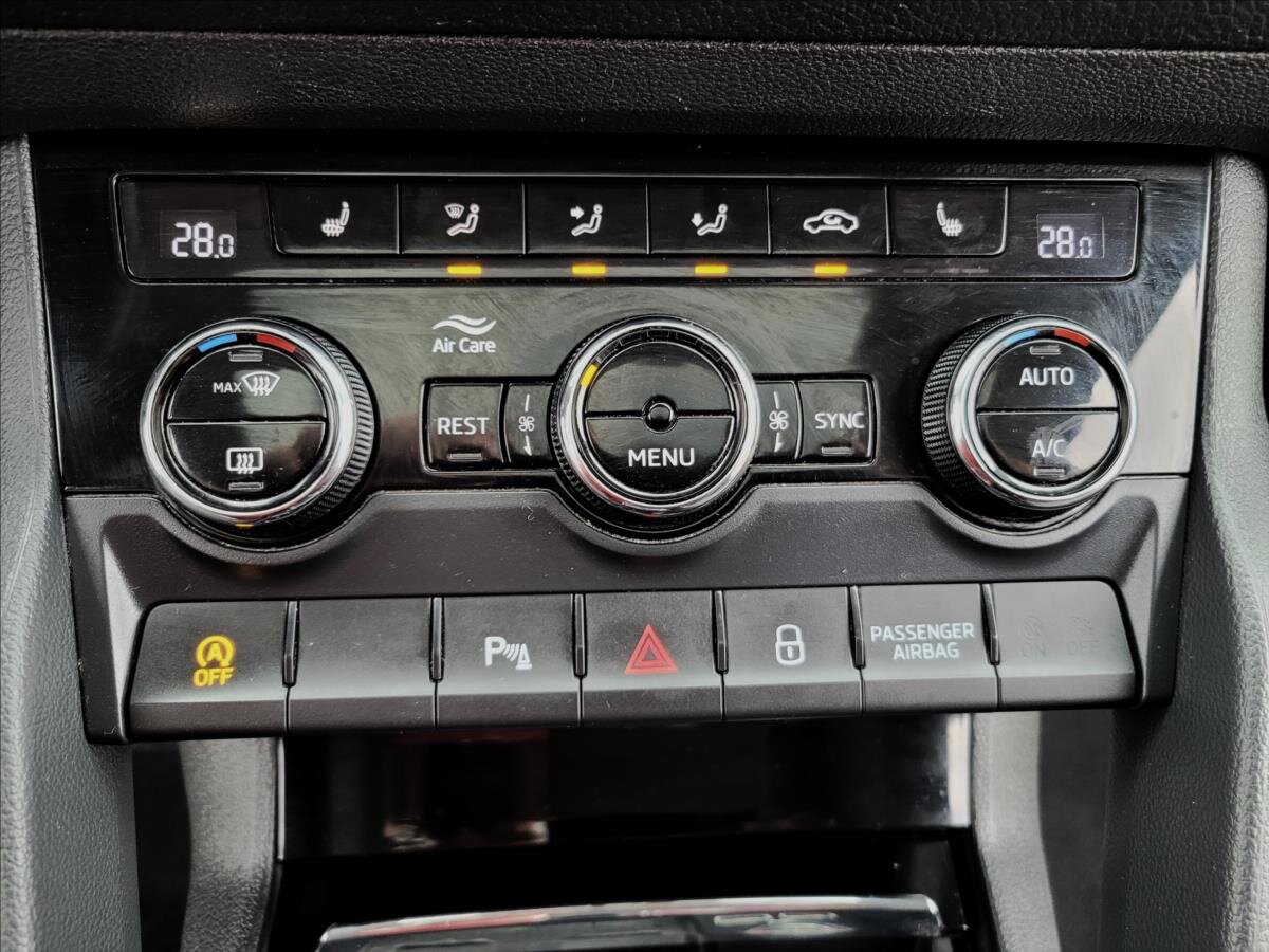 Škoda Kodiaq SUV / Terénní 1,5 l 110 kw