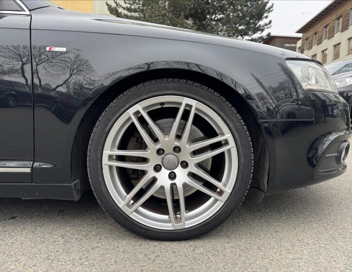 Audi A6 Kombi 3,0 l 176 kw