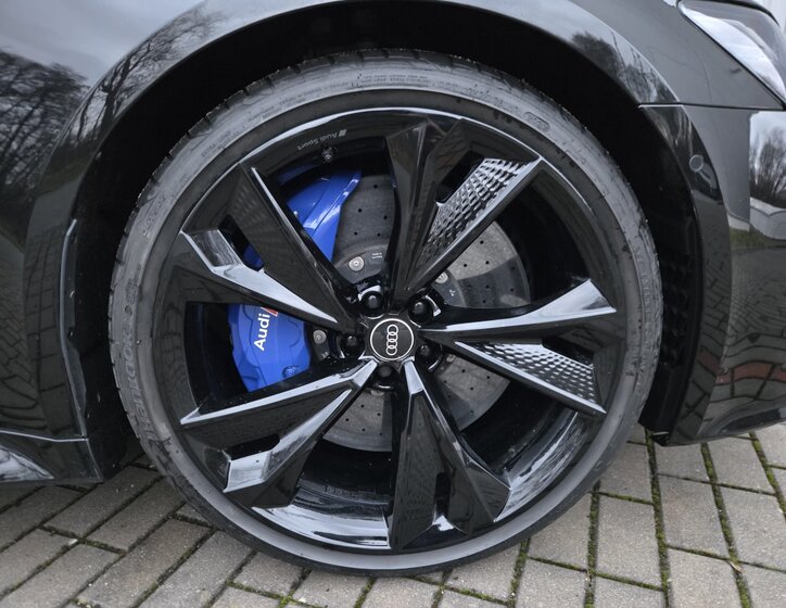 Audi RS7 Hatchback 4,0 l 441 kw