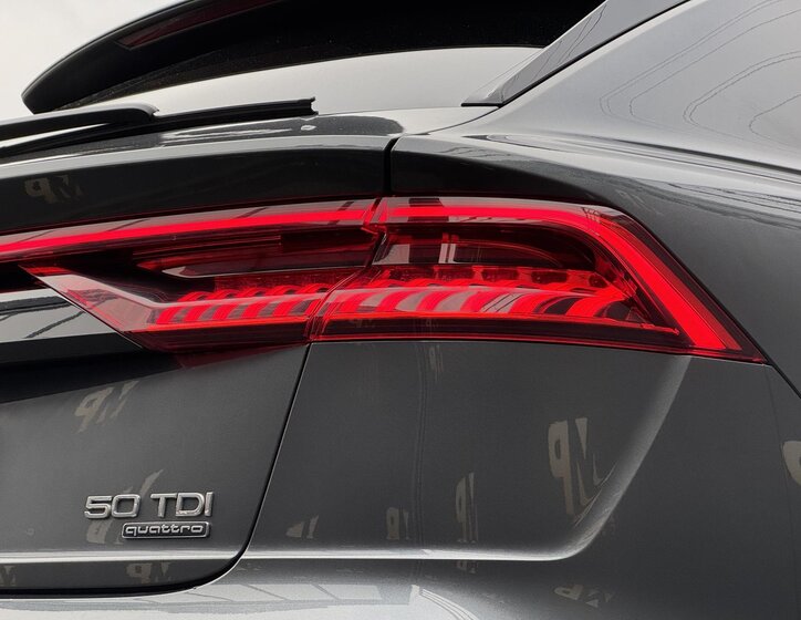 Audi Q8 SUV 3,0 l 210 kw