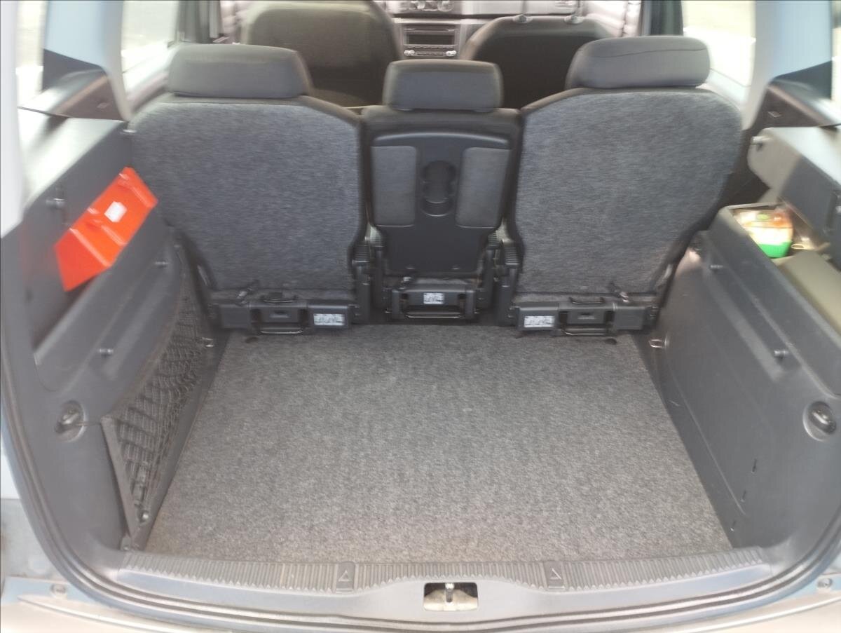 Škoda Roomster MPV 1,2 l 63 kw