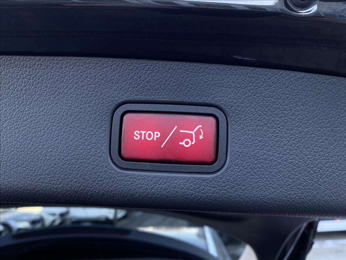 Mercedes-Benz GLC SUV 2,0 l 145 kw