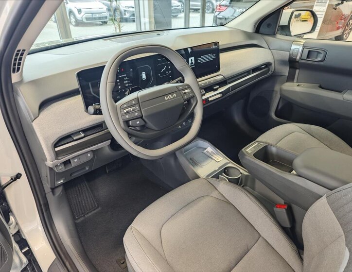 KIA EV3 SUV / Terénní 0,0 150 kw
