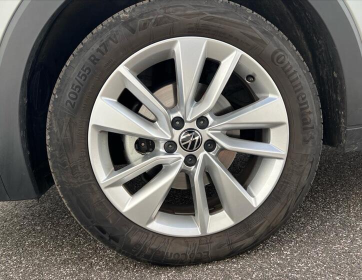 Volkswagen T-Cross 24