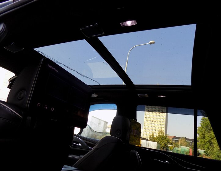 Cadillac Escalade 46