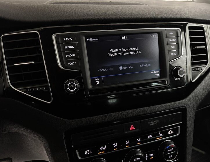 Volkswagen Golf Sportsvan MPV 1,6 l 81 kw