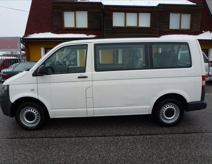 Volkswagen Transporter 12