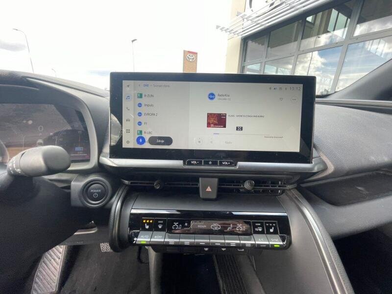 Toyota C-HR SUV / Terénní 1,8 l 98 kw