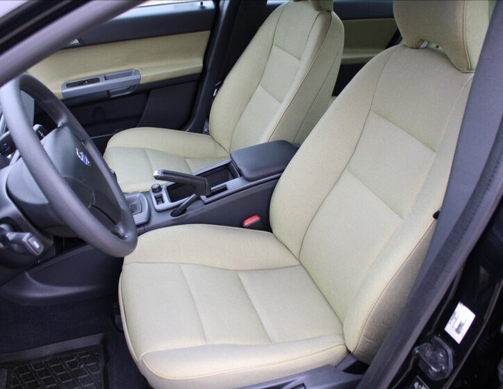 Volvo S40 Sedan / Limuzína 2,4 l 125 kw
