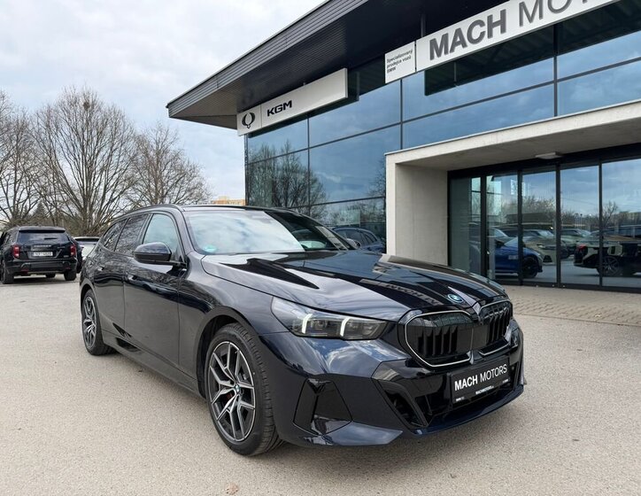 BMW Řada 5 Kombi 3,0 l 360 kw