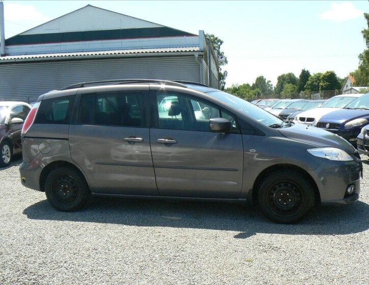 Mazda 5 8