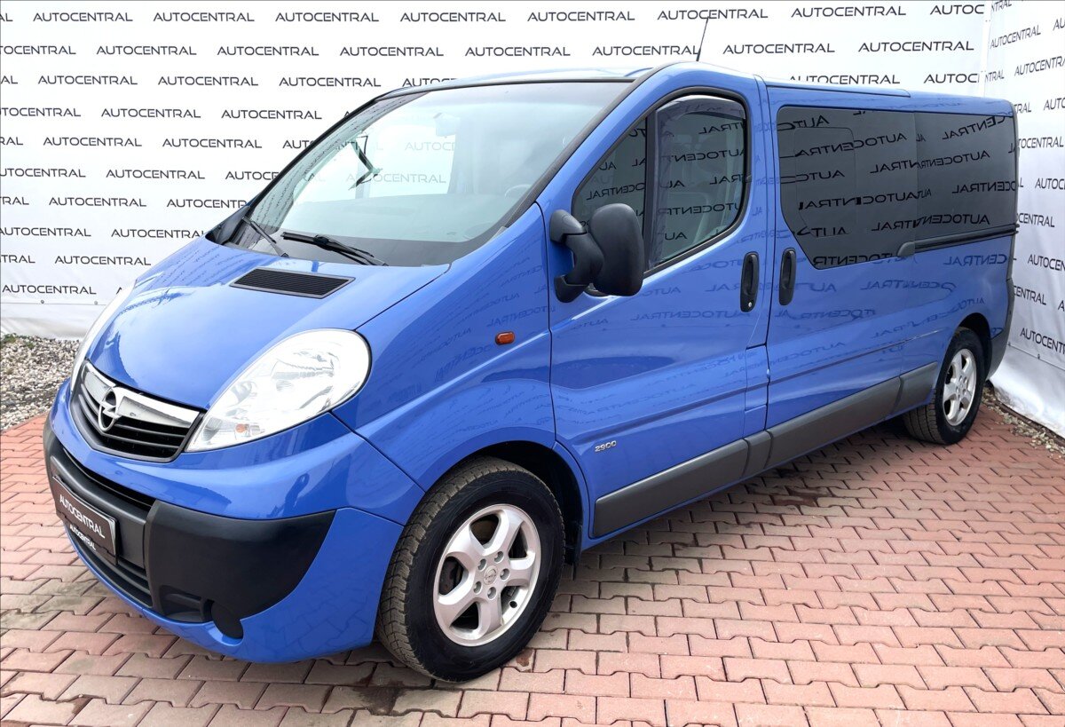 Opel Vivaro MPV 2,5 l 107 kw