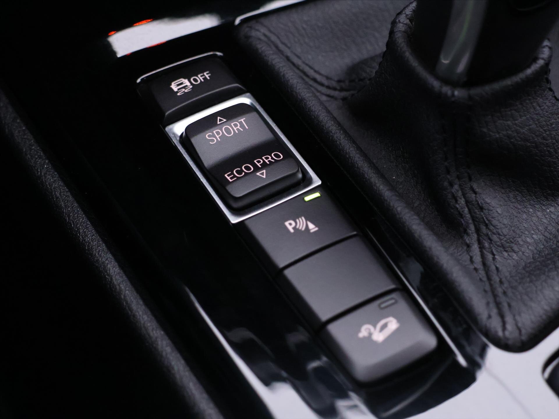 BMW X1 SUV 2,0 l 140 kw