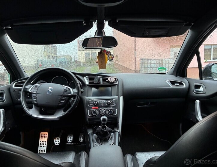 Citroën DS4 Hatchback 2,0 l 120 kw