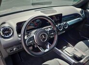Mercedes-Benz GLB 9