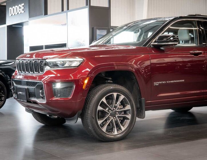 Jeep Grand Cherokee 12
