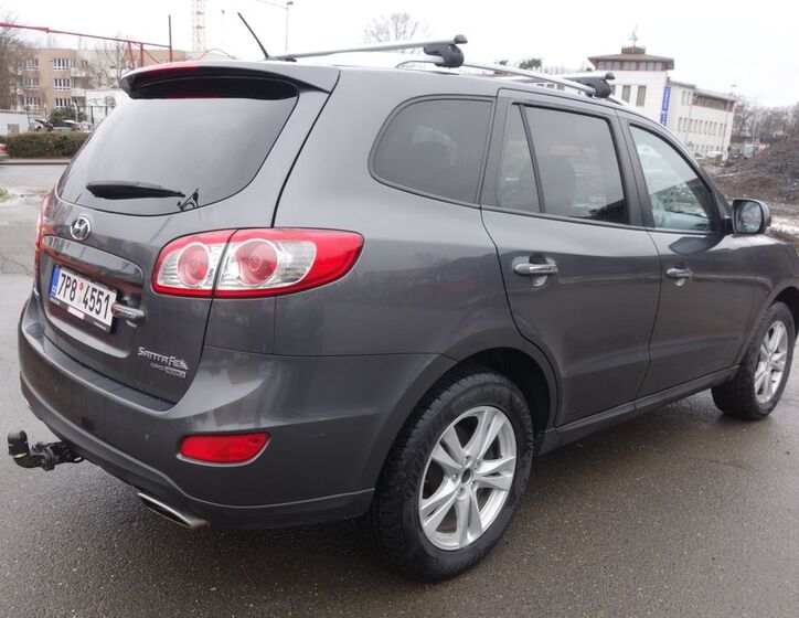 Hyundai Santa Fe 7