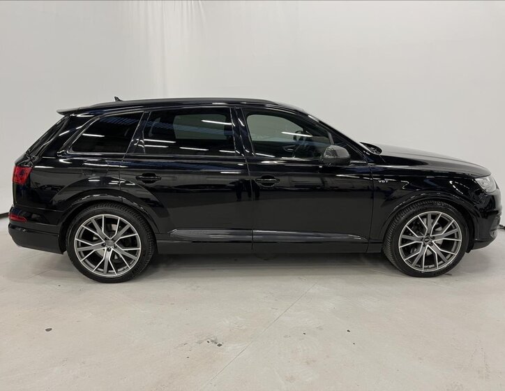 Audi SQ7 3