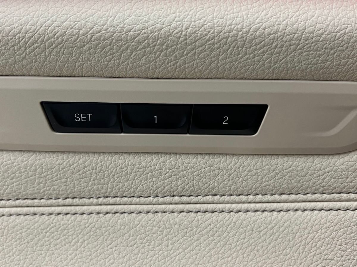 BMW Řada 5 Sedan / Limuzína 3,0 l 250 kw