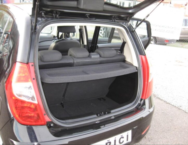 Hyundai i10 Hatchback 1,1 l 50 kw