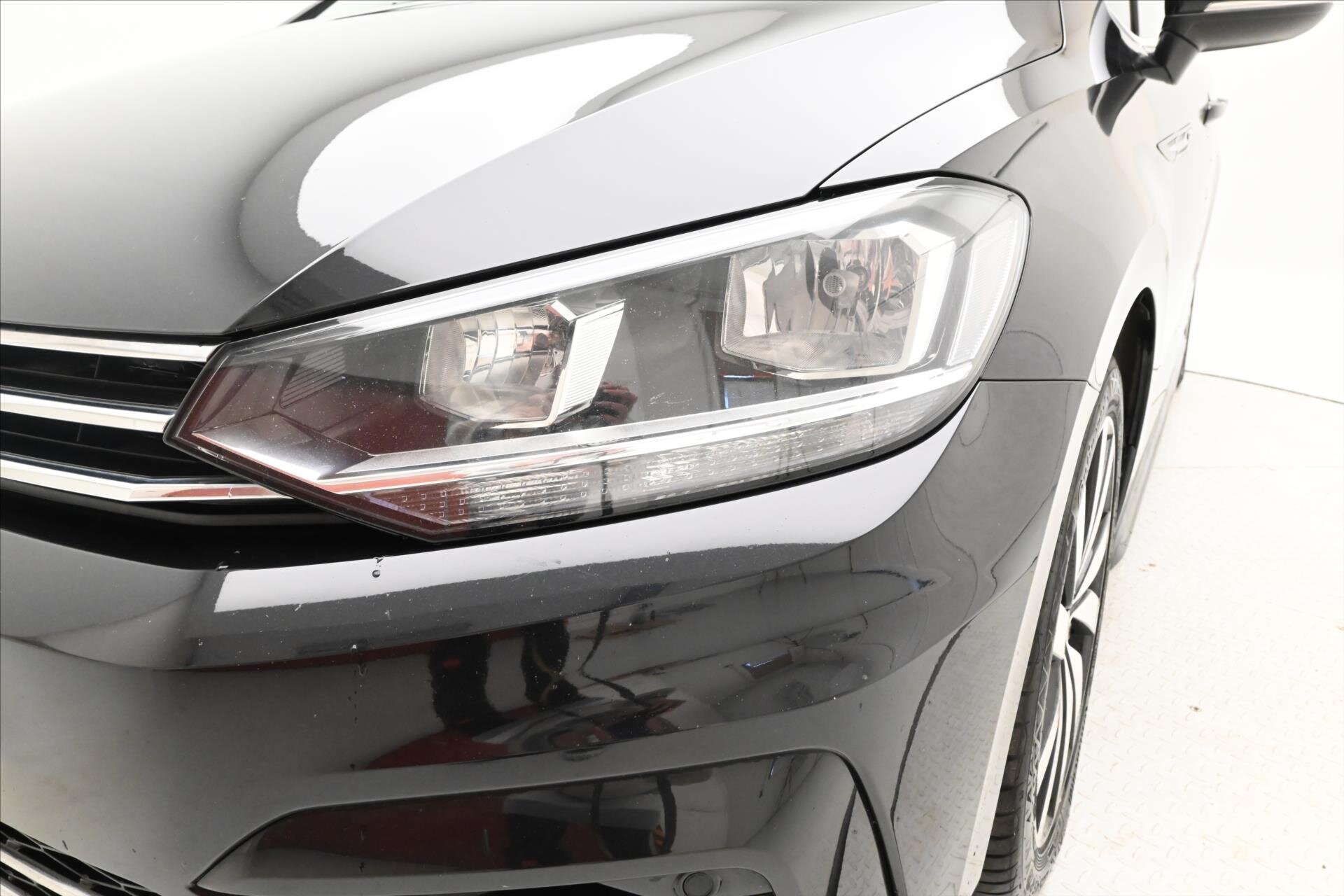 Volkswagen Touran MPV 2,0 l 110 kw