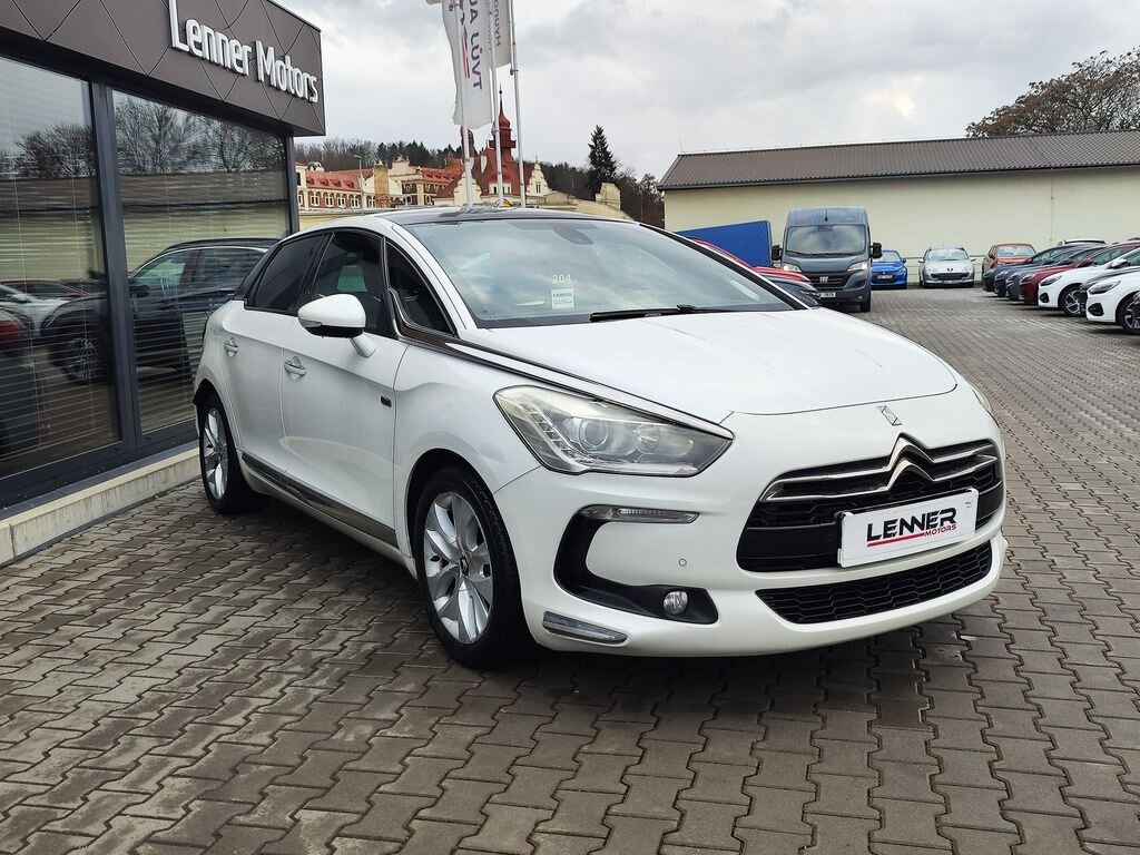 Citroën DS5 Hatchback 2,0 l 120 kw