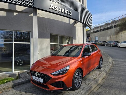 Hyundai i30 Hatchback 1,5 l 70 kw