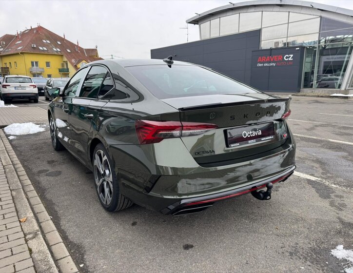 Škoda Octavia Liftback 2,0 l 195 kw