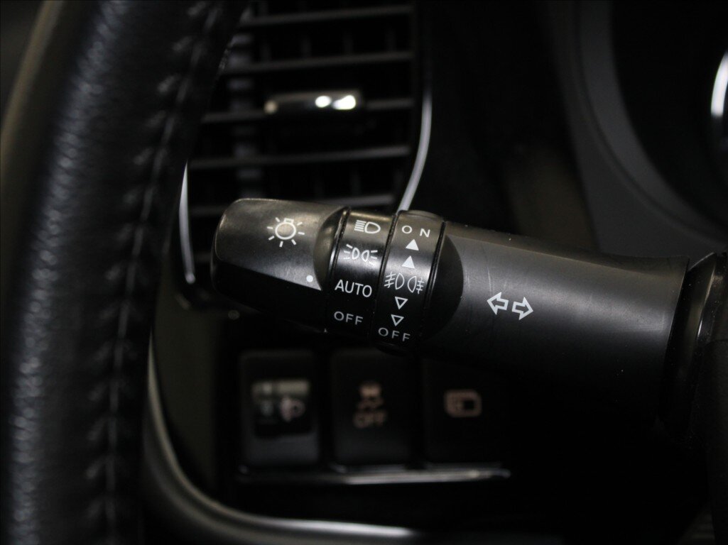 Mitsubishi Outlander SUV / Terénní 2,0 l 110 kw