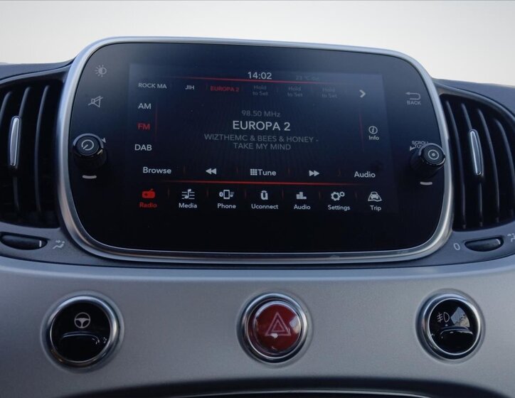 Fiat 500 Hatchback 999,0 51 kw