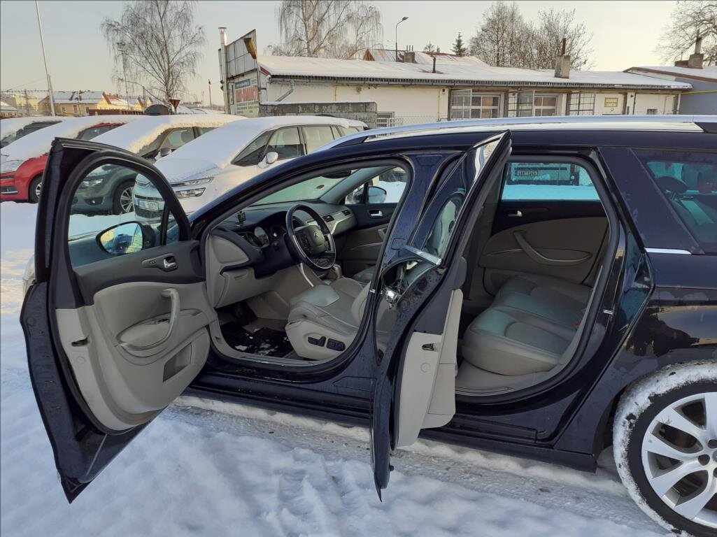 Citroën C5 Kombi 2,7 l 150 kw