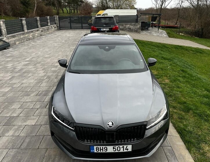 Škoda Superb Sedan / Limuzína 2,0 l 206 kw